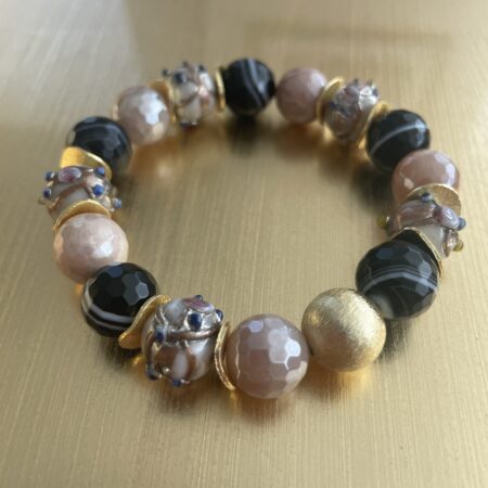 Radiant Rose Bracelet BLUE MONK